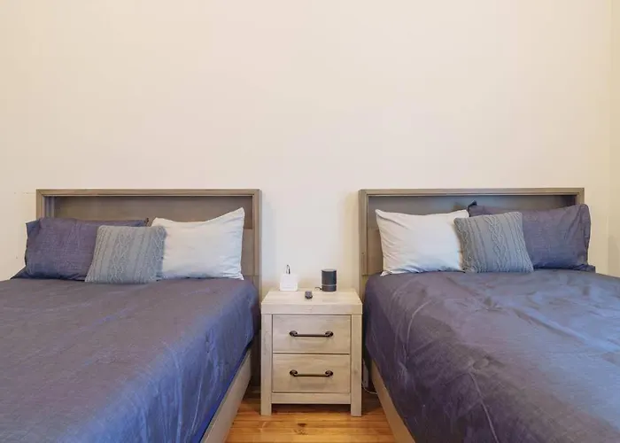 Prime Wicker Park Close To Shops & Dining Appartement