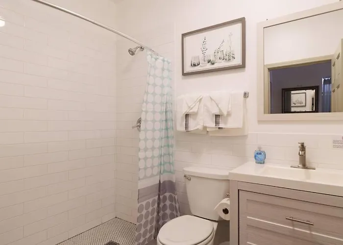 Prime Wicker Park Close To Shops & Dining * Chicago
